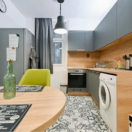 Apartament Roma *